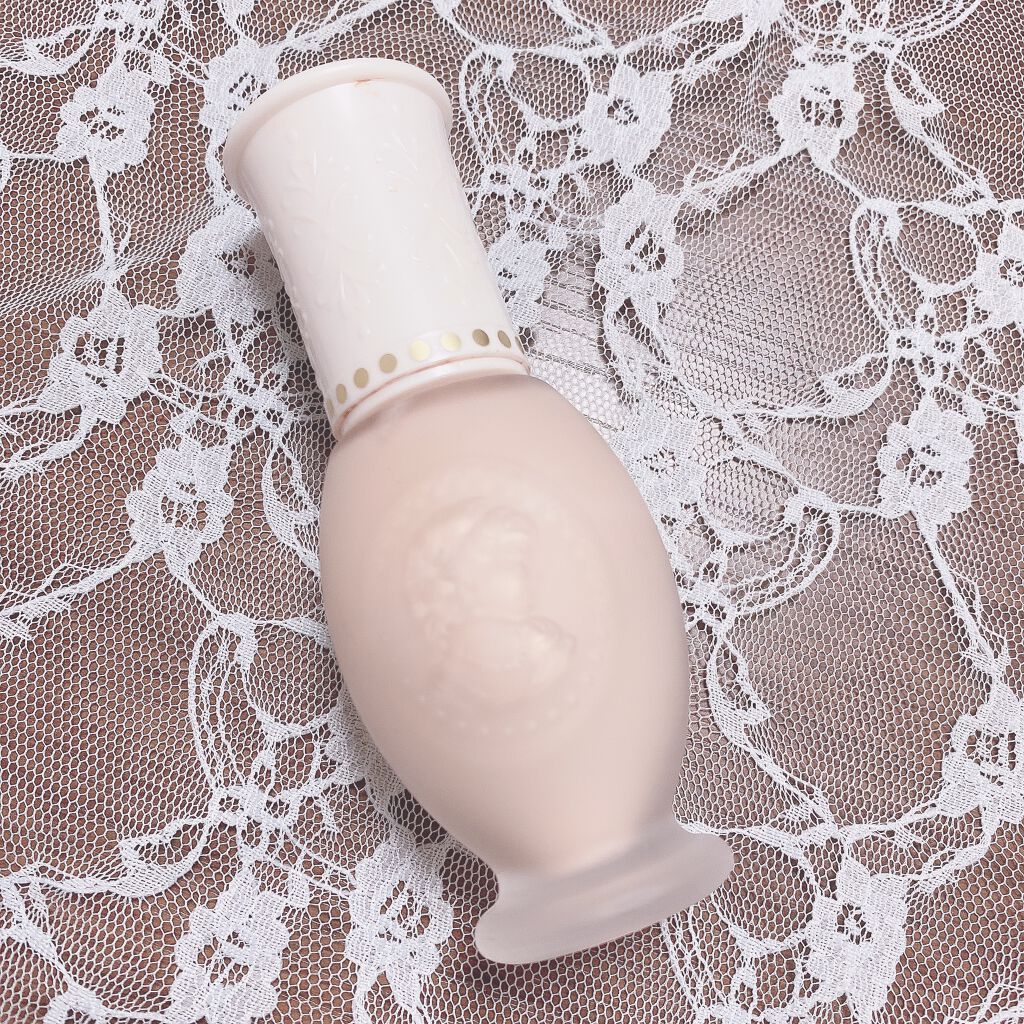 リクイド ファンデーション/レ・メルヴェイユーズ ラデュレ/リキッドファンデーションを使ったクチコミ(2枚目)