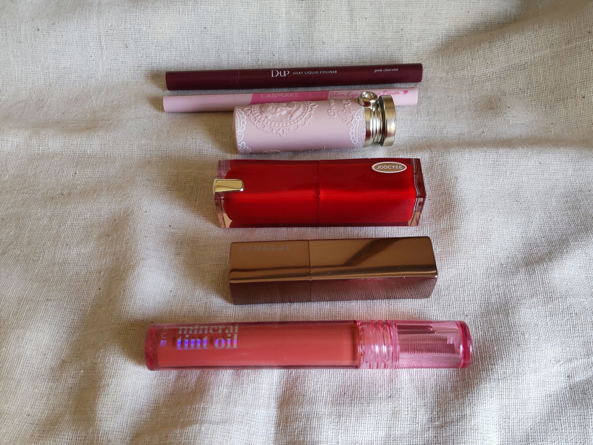 APPLE YOU グレーズフィルムルージュ #525 完熟メープル/Joocyee/口紅を使ったクチコミ（2枚目）