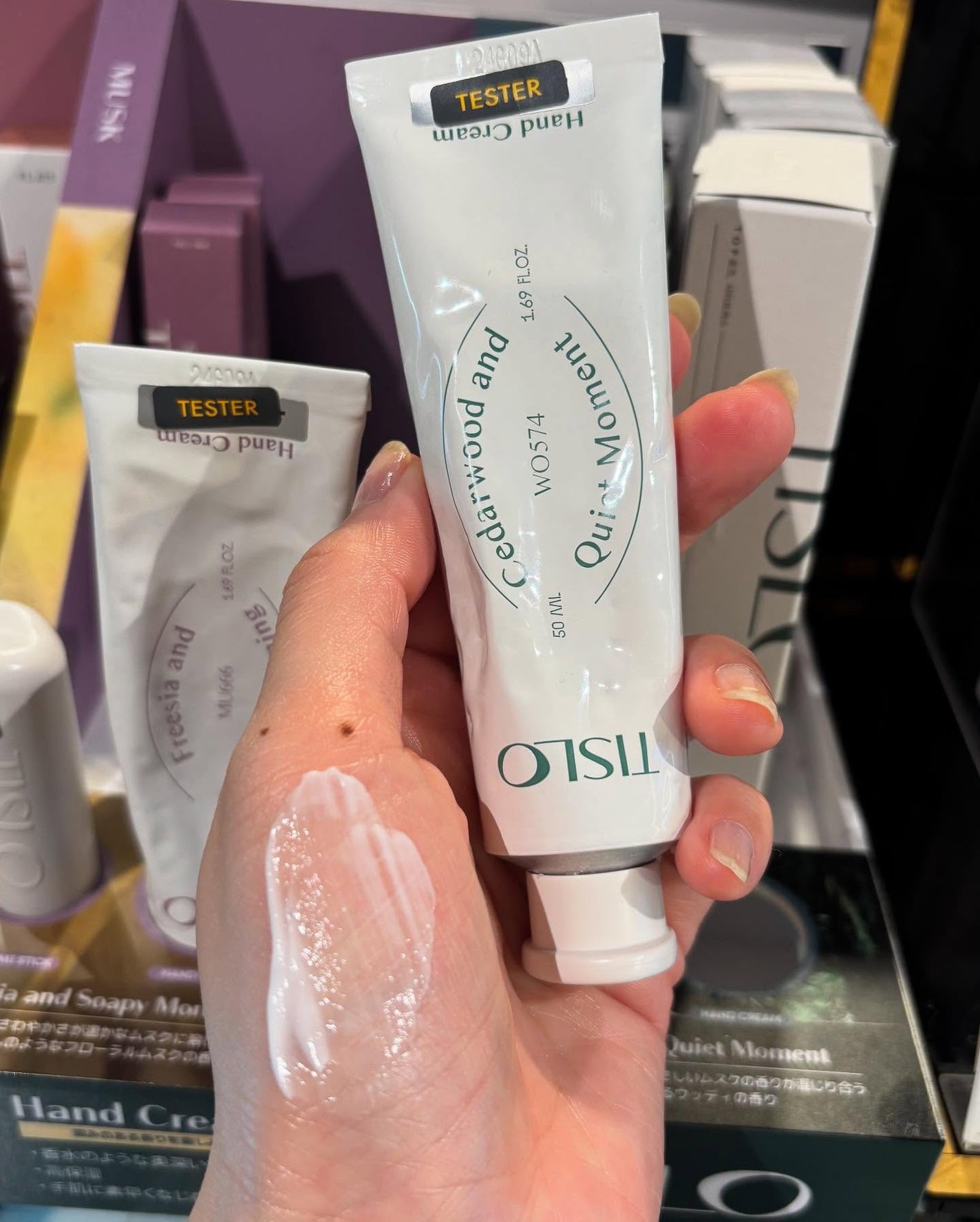 Cedarwood and Quiet Moment/Perfume Stick/TISLO/練り香水を使ったクチコミ(3枚目)