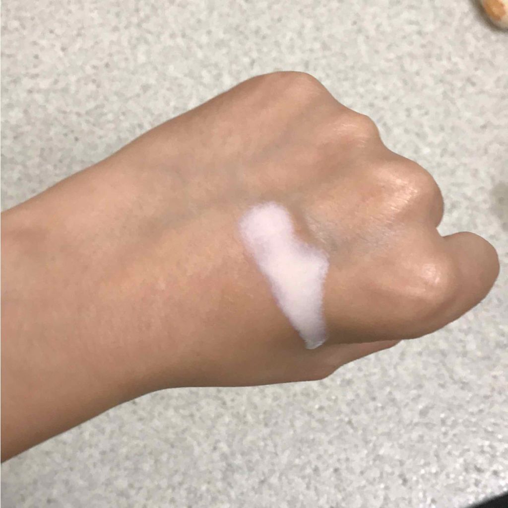 皮脂テカリ防止下地/CEZANNE/化粧下地を使ったクチコミ(2枚目)