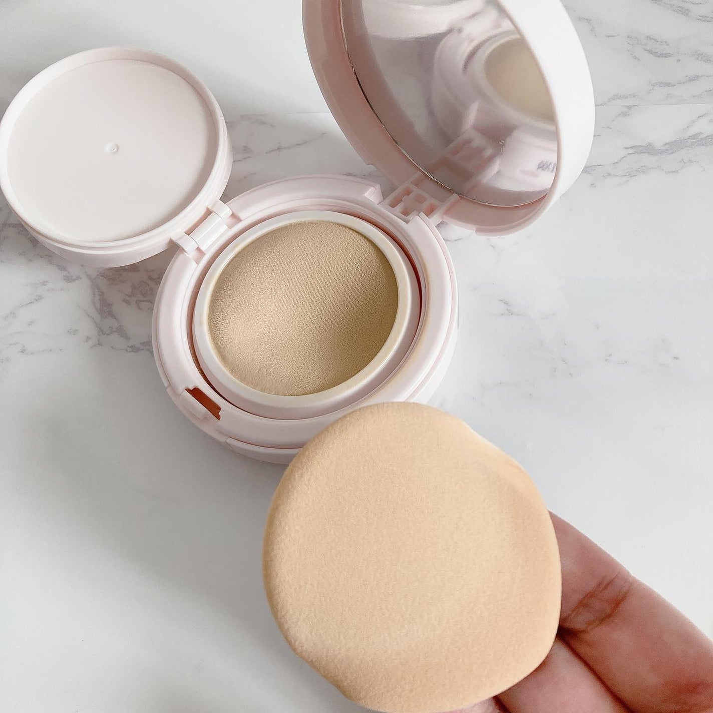 アクアリー スキンウェア カバー/ESPRIQUE/クッションファンデーションを使ったクチコミ(4枚目)