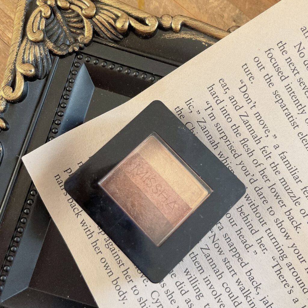 トリプルシャドウ No.03(モカベージュ)/MISSHA/アイシャドウパレットを使ったクチコミ（1枚目）