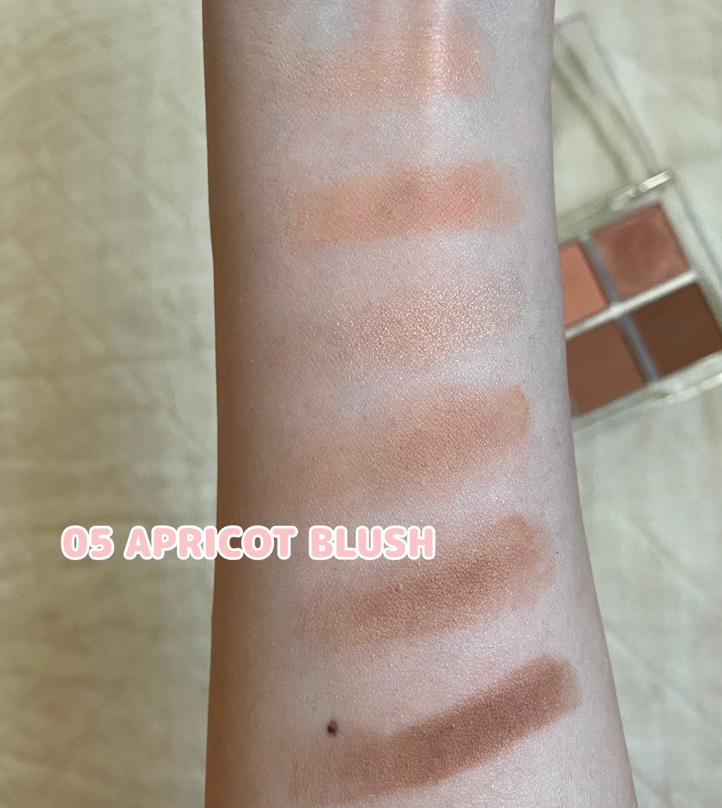 レディートゥーウェアアイパレット/BBIA/アイシャドウパレットを使ったクチコミ(4枚目)