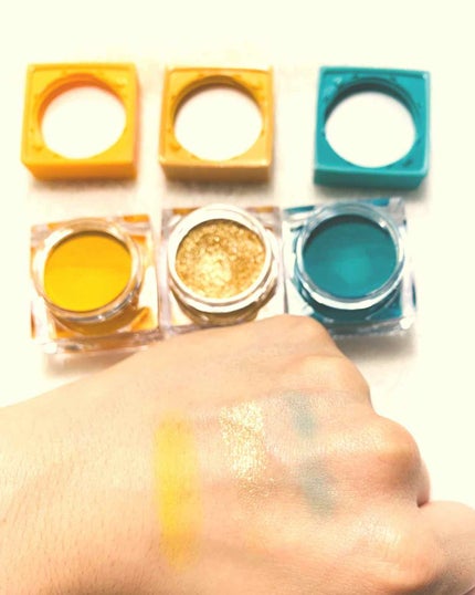 プレイフルカラー アイ&フェイス/コフレドール/単色アイシャドウを使ったクチコミ(3枚目)