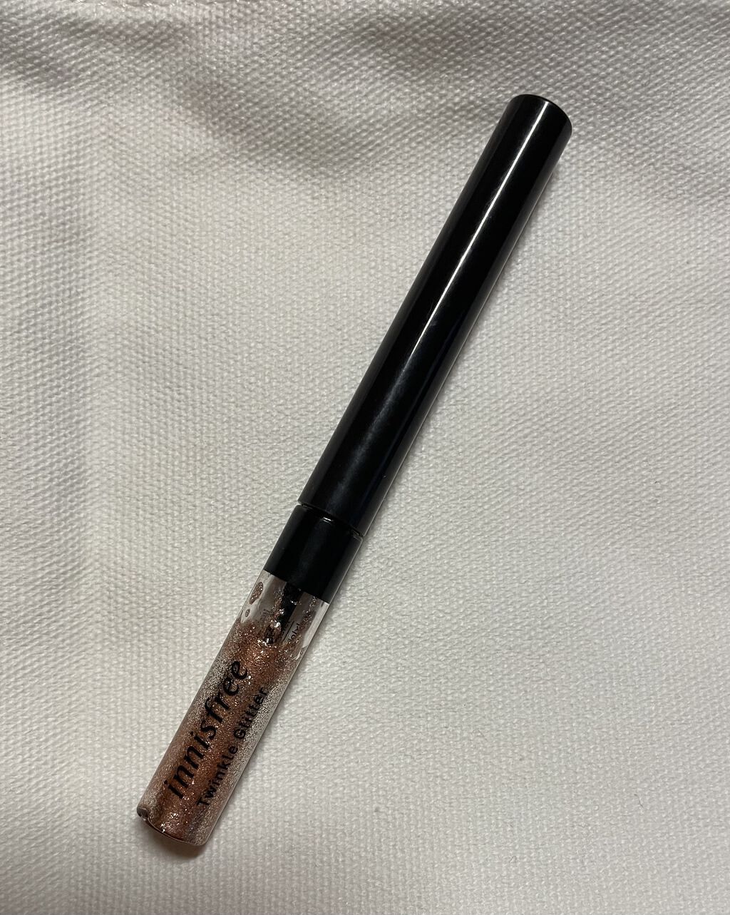 トゥインクル グリッター/innisfree/リキッドアイライナーを使ったクチコミ（1枚目）
