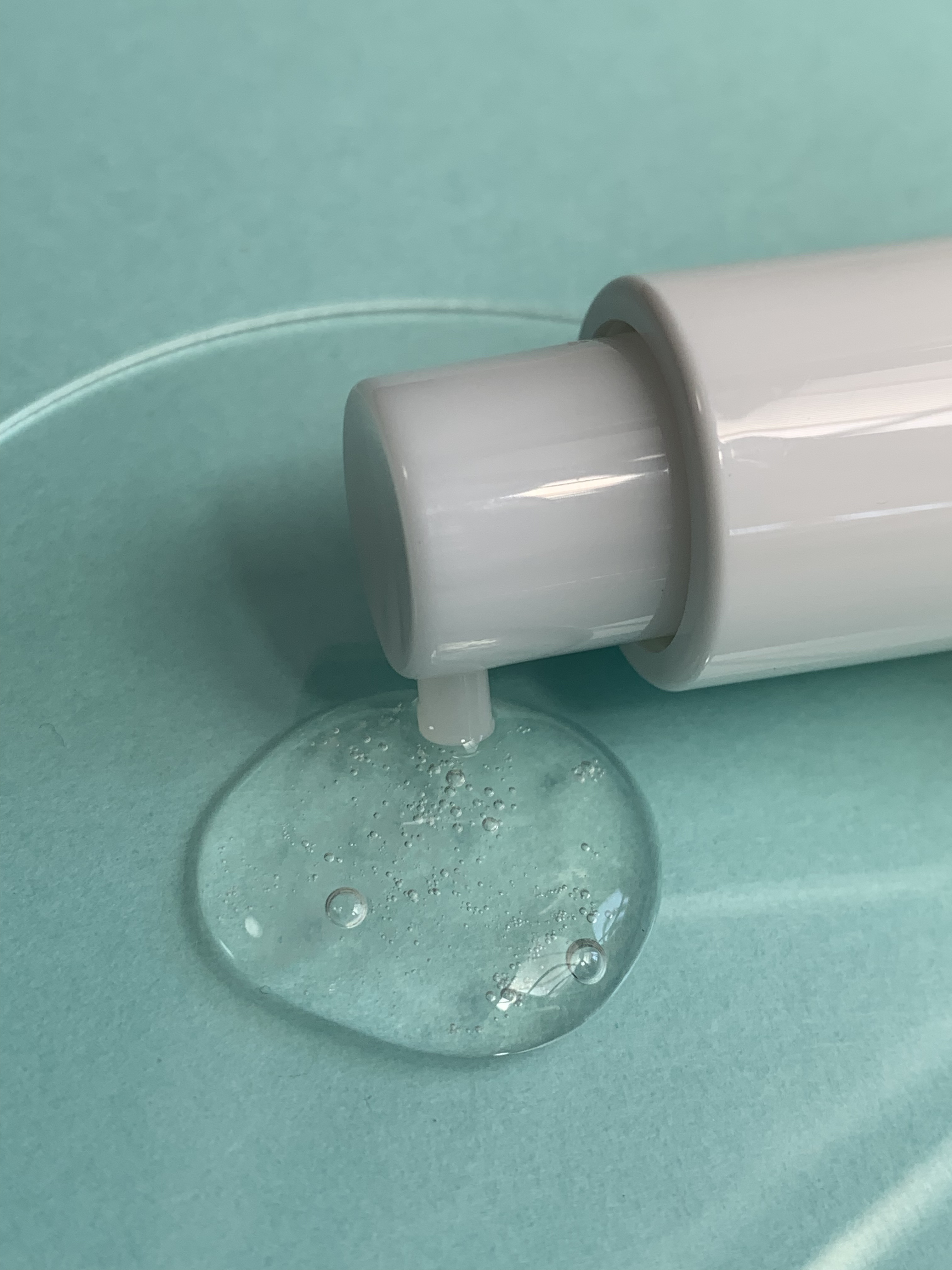 オイルコントロールカプセルエッセンス/celimax/美容液を使ったクチコミ（3枚目）