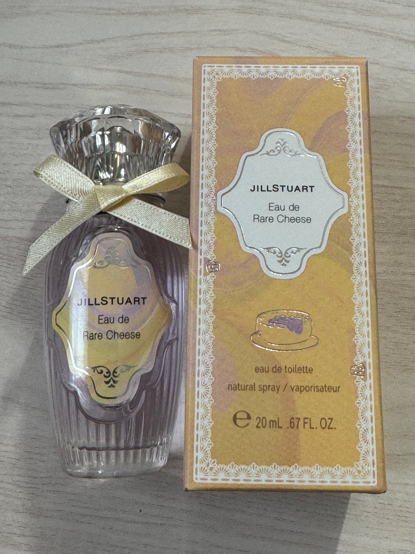 オード レアチーズ/JILL STUART/香水(レディース)を使ったクチコミ(2枚目)