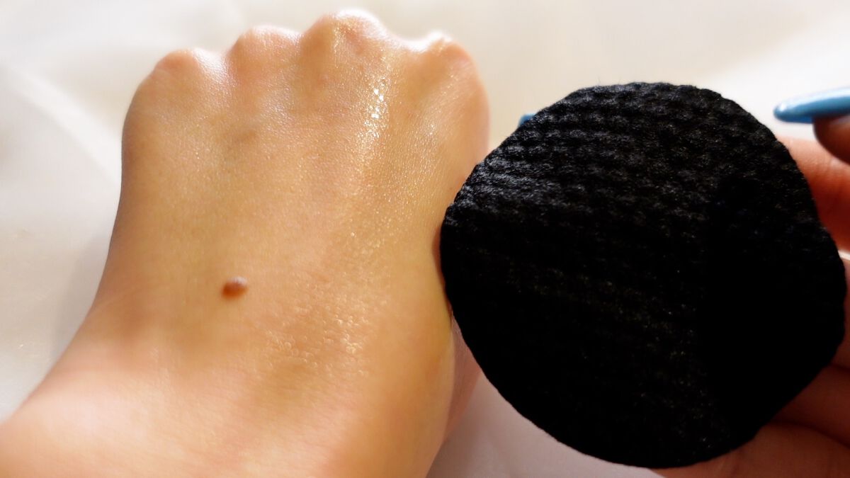 BLACK CHARCOAL PORE TONER PAD/ネイチャーリパブリック/シートマスク・パックを使ったクチコミ(5枚目)