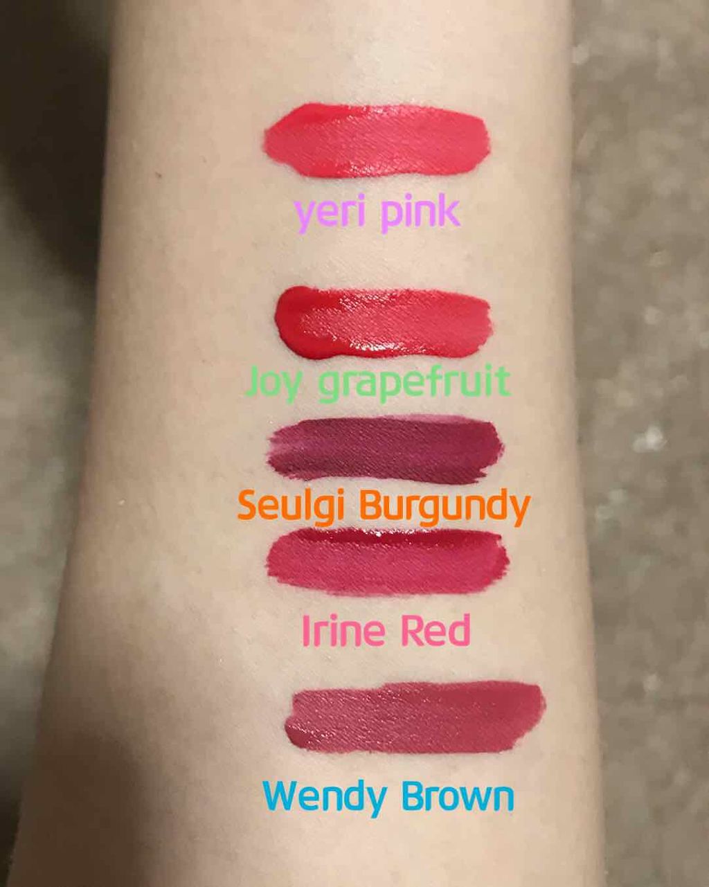 レッドベルベット ラブミニキット/ETUDE/リップグロスを使ったクチコミ（2枚目）