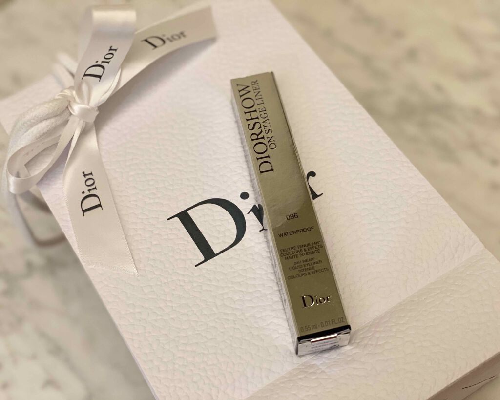 ディオールショウ オンステージ ライナー 096 ヴィニル ブラック（生産終了）/Dior/リキッドアイライナーを使ったクチコミ（1枚目）