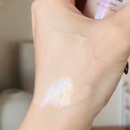 エッセンス スキングロウ ファンデーション/SHISEIDO/リキッドファンデーションを使ったクチコミ(2枚目)