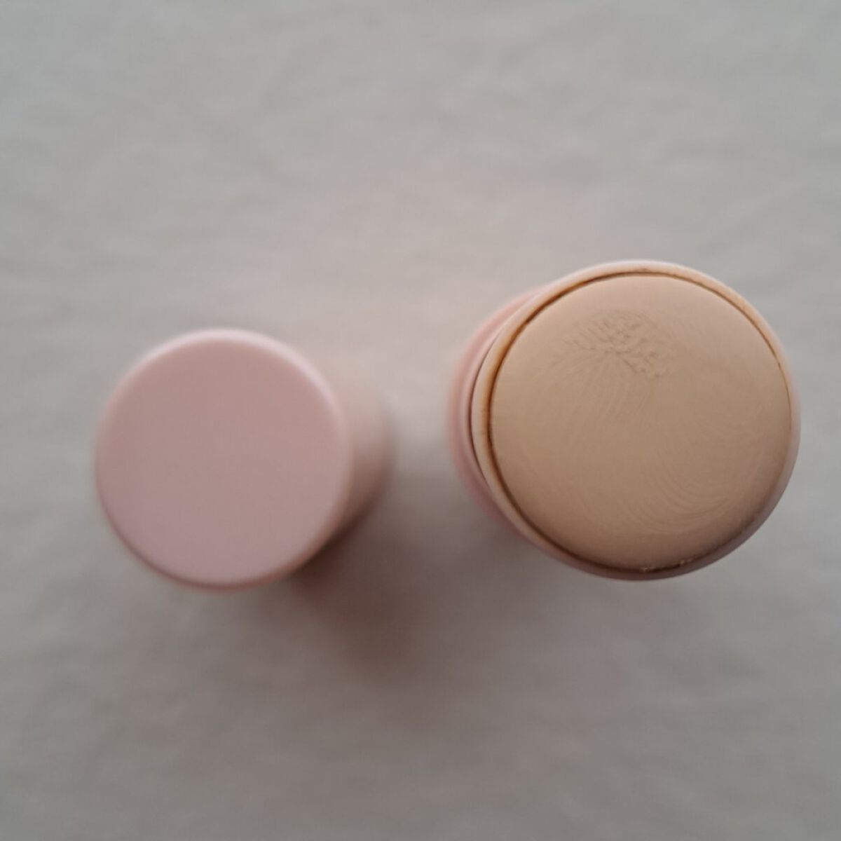 クリーミーファンデーションスティック 01 ライトベージュ/キャンメイク/その他ファンデーションを使ったクチコミ（2枚目）