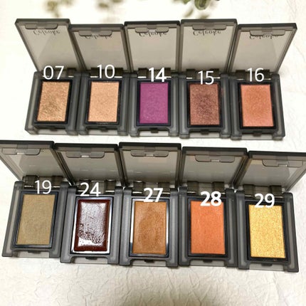 セルヴォーク ヴォランタリー アイズ/Celvoke/単色アイシャドウを使ったクチコミ(2枚目)