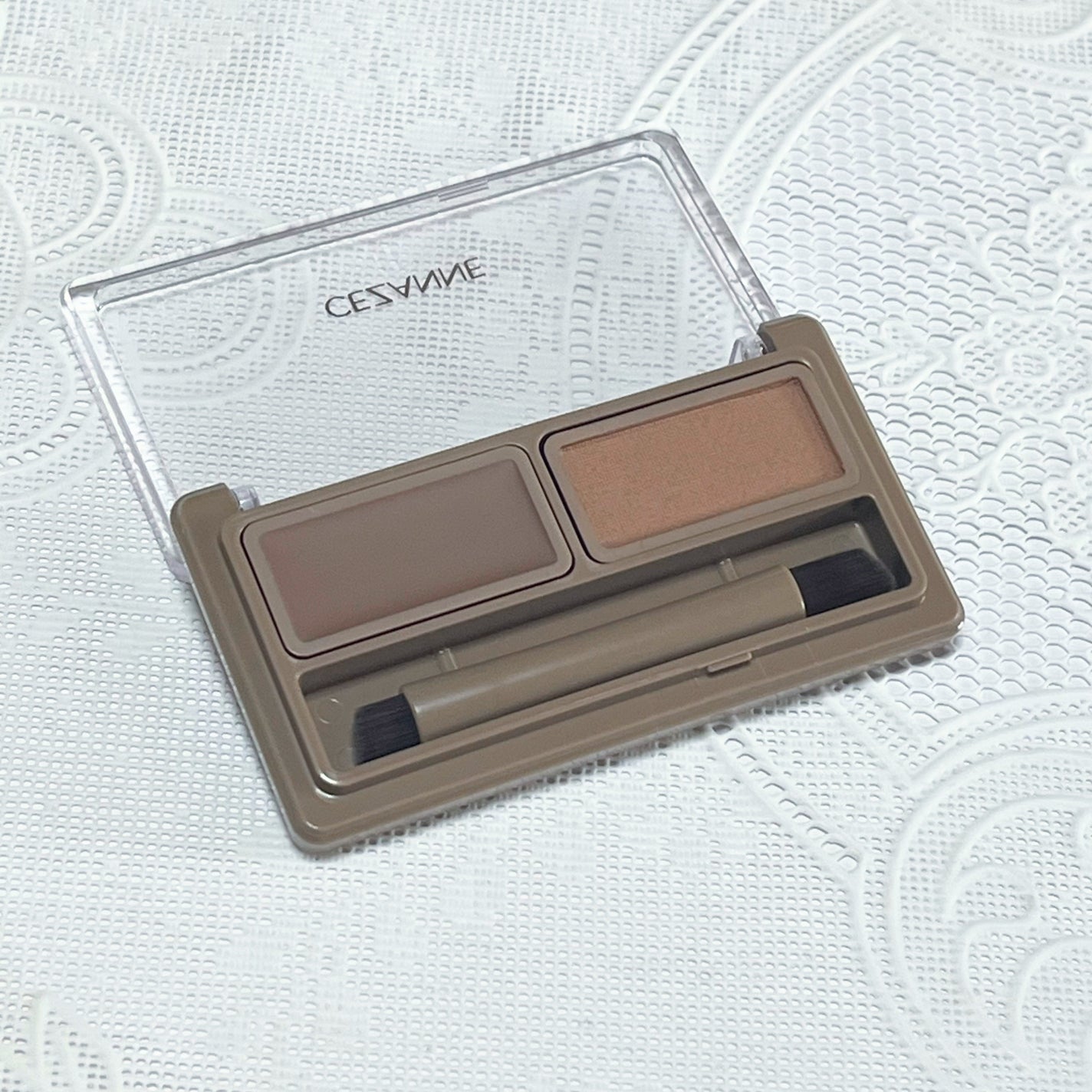 アイブロウワックス&パウダー/CEZANNE/アイブロウを使ったクチコミ(10枚目)