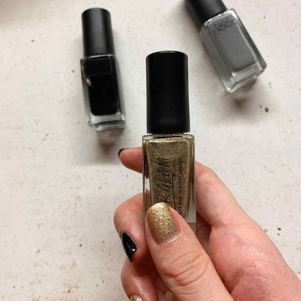 ネイルホリック Mode color/ネイルホリック/マニキュアを使ったクチコミ(3枚目)