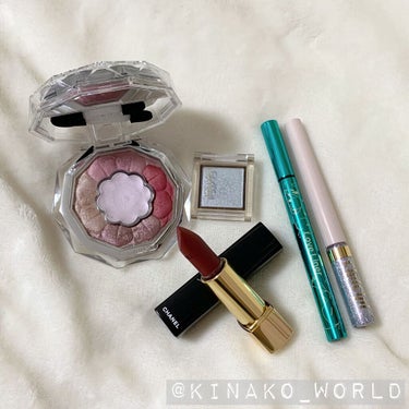 ルージュ アリュール ヴェルヴェット 158 ブラン ソレール［コメット］/CHANEL/口紅を使ったクチコミ（2枚目）