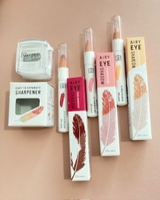 ジョイココ エアリーアイシャドウ/Joy.coco(ジョイココ)/単色アイシャドウを使ったクチコミ（1枚目）