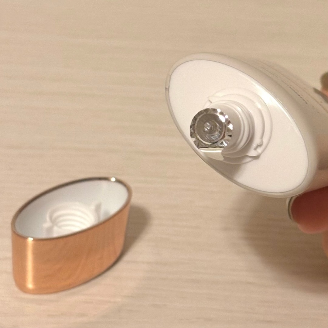 ウォータフルトーンアップサンクリーム/ダルバ/日焼け止めクリームを使ったクチコミ（2枚目）