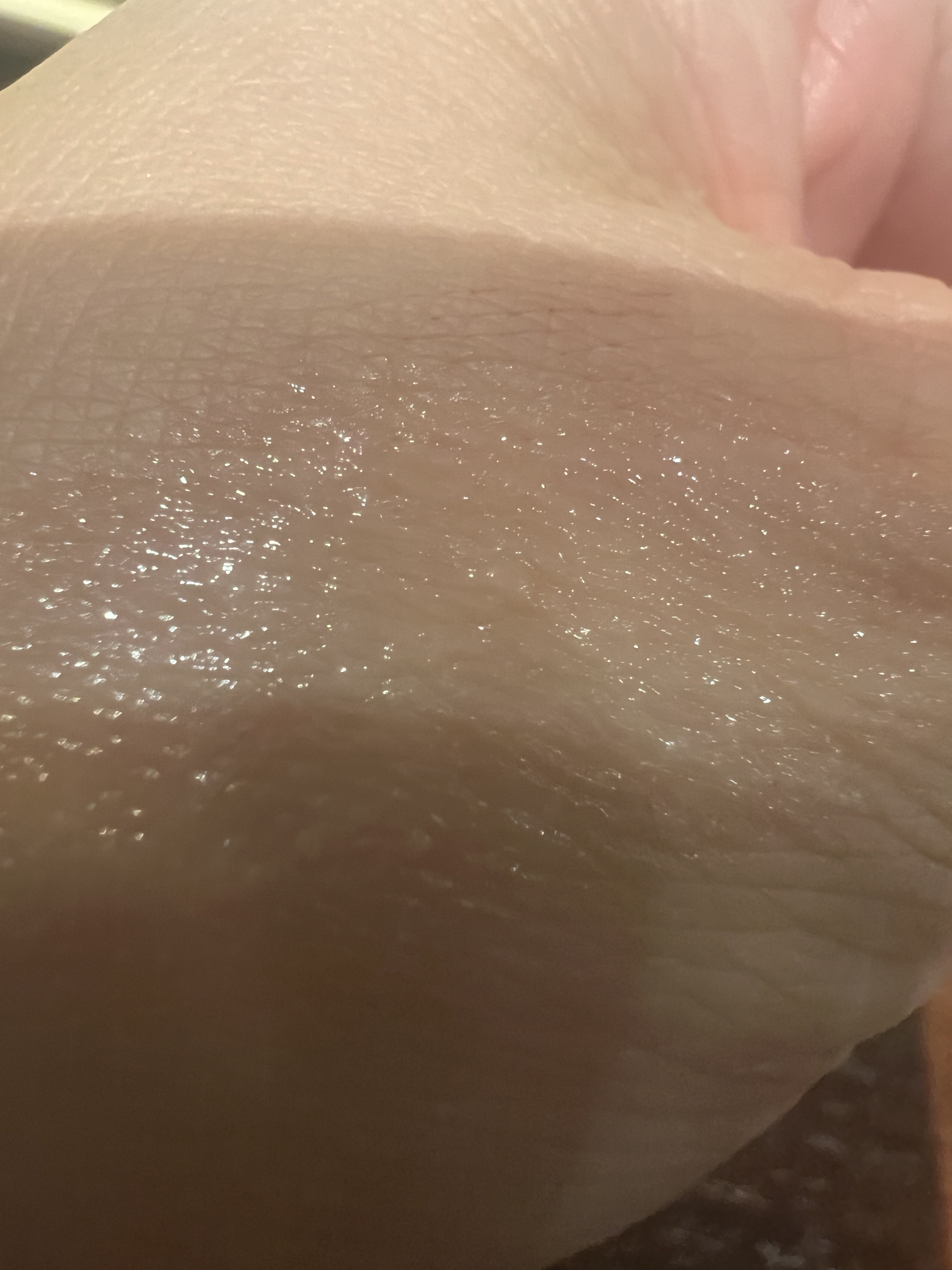 レブロン キス シュガー スクラブ 251 シュガー ミント〈サンリオ オンライン限定パッケージ〉/REVLON/リップスクラブを使ったクチコミ（3枚目）