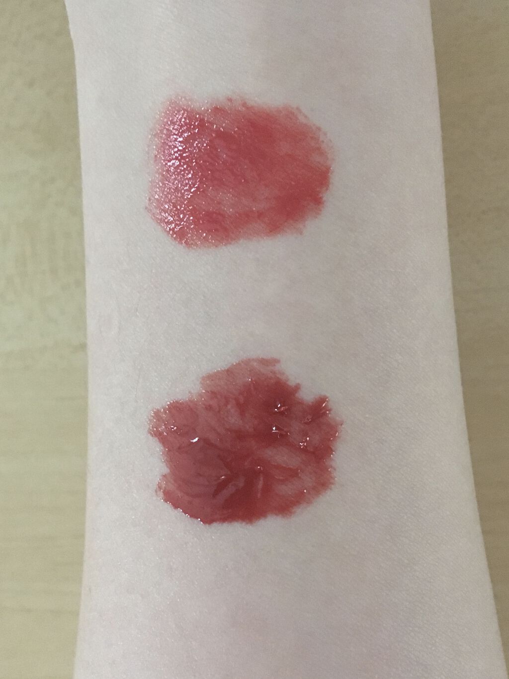 トーン ペタル エッセンス カラー バター/to/one/リップグロスを使ったクチコミ（3枚目）