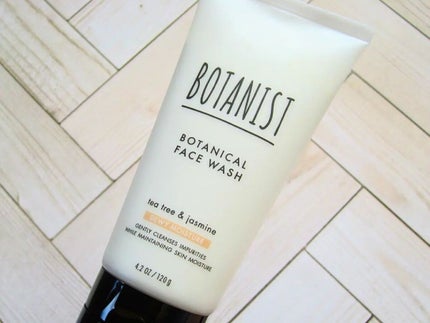 ボタニカルフェイスウォッシュ デューイーモイスチャー/BOTANIST/洗顔フォームを使ったクチコミ(2枚目)