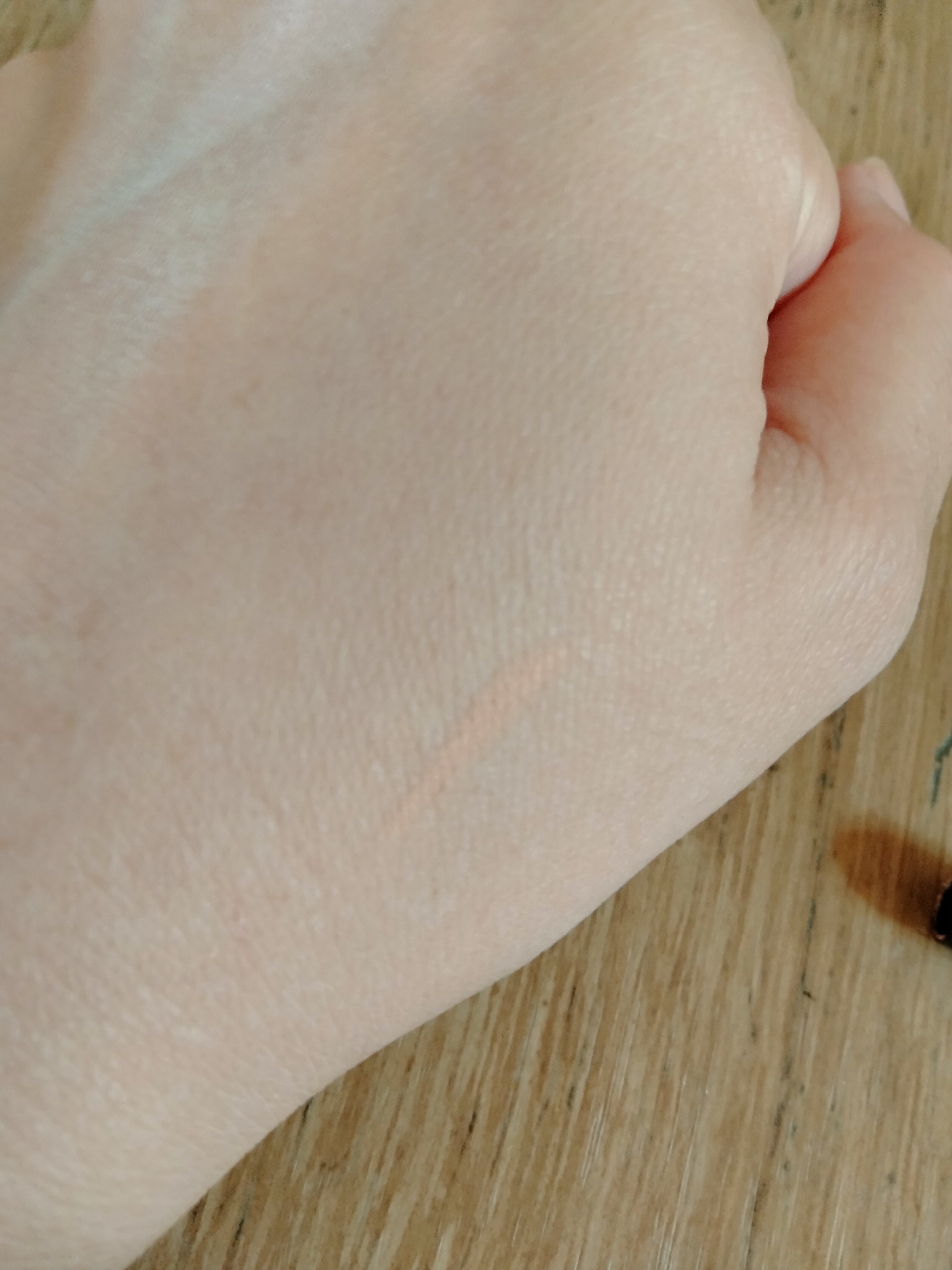 カバーパーフェクション コンシーラー ペンシル サーモン ベージュ/the SAEM/ペンシルコンシーラーを使ったクチコミ（3枚目）