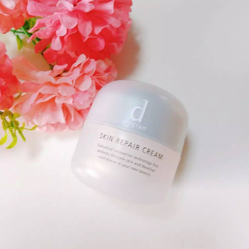 さくら on LIPS 「肌あれが気になるかたへおすすめのクリーム✨特長は…肌あれの前に..」(1枚目)