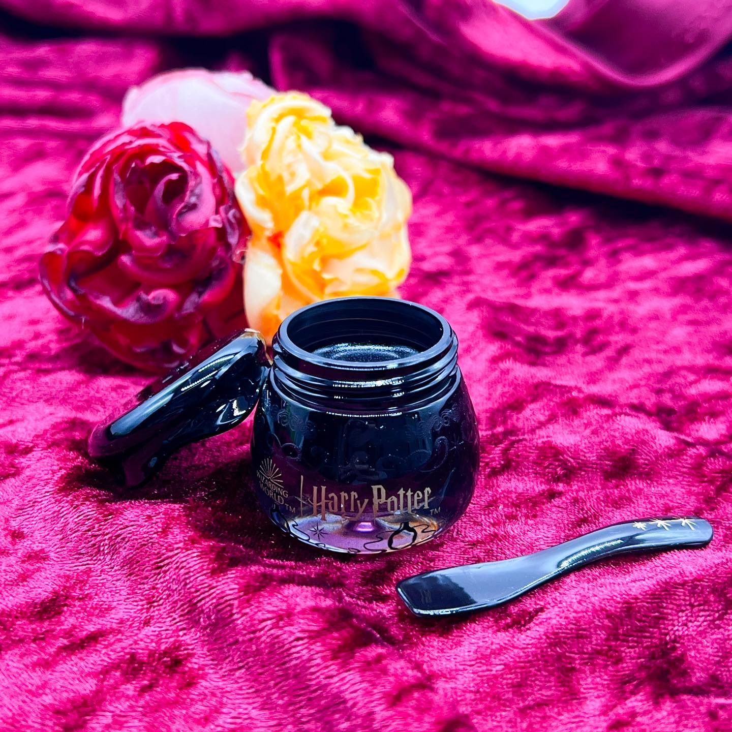 コルドロンリップマスク Harry Potter/SHEGLAM/リップマスクを使ったクチコミ（3枚目）