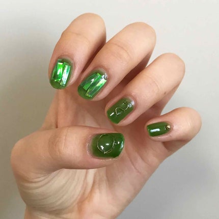 カラフルネイルズ/キャンメイク/マニキュアを使ったクチコミ(2枚目)