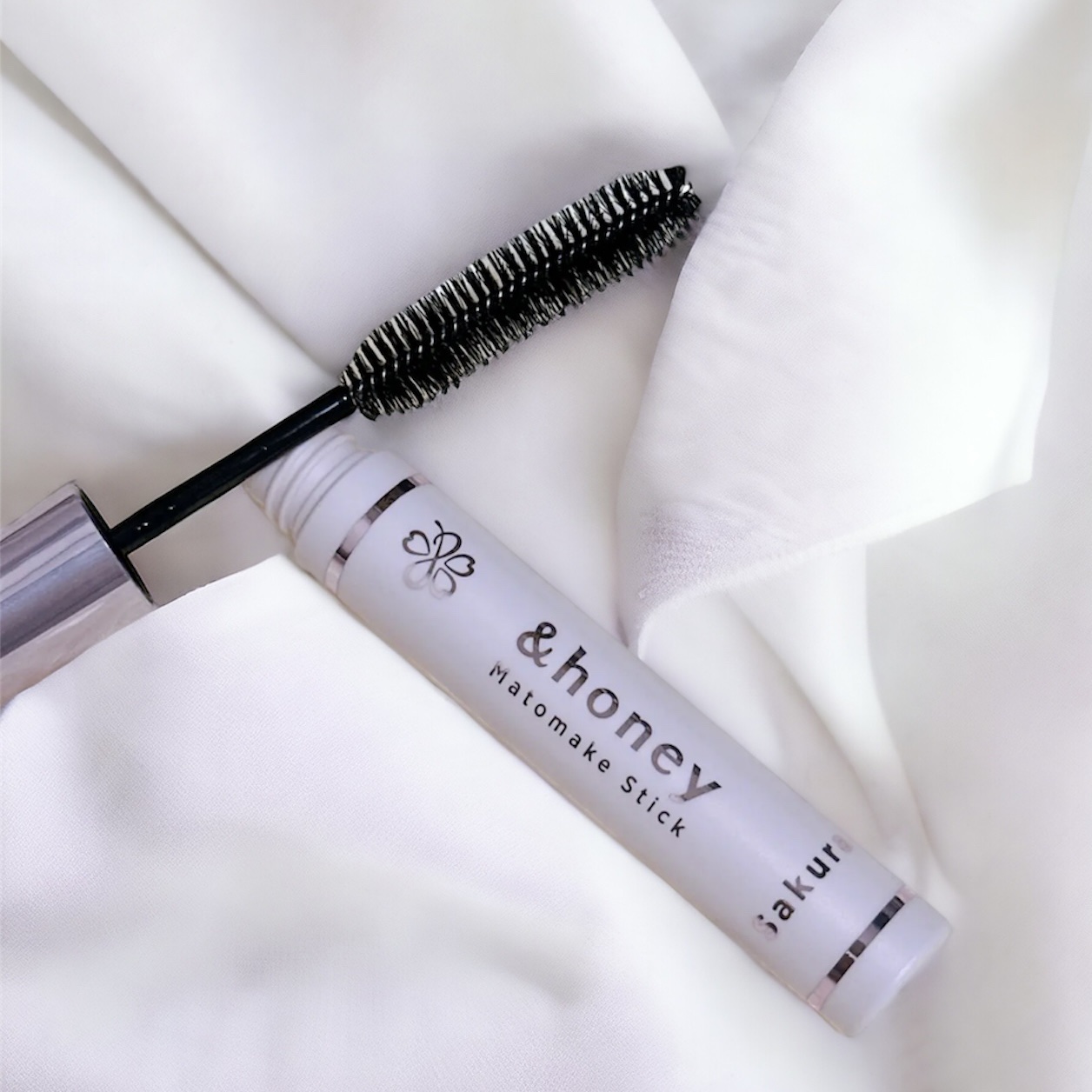 サクラ マトメイクスティック4.0/&honey/ヘアジェルを使ったクチコミ（1枚目）