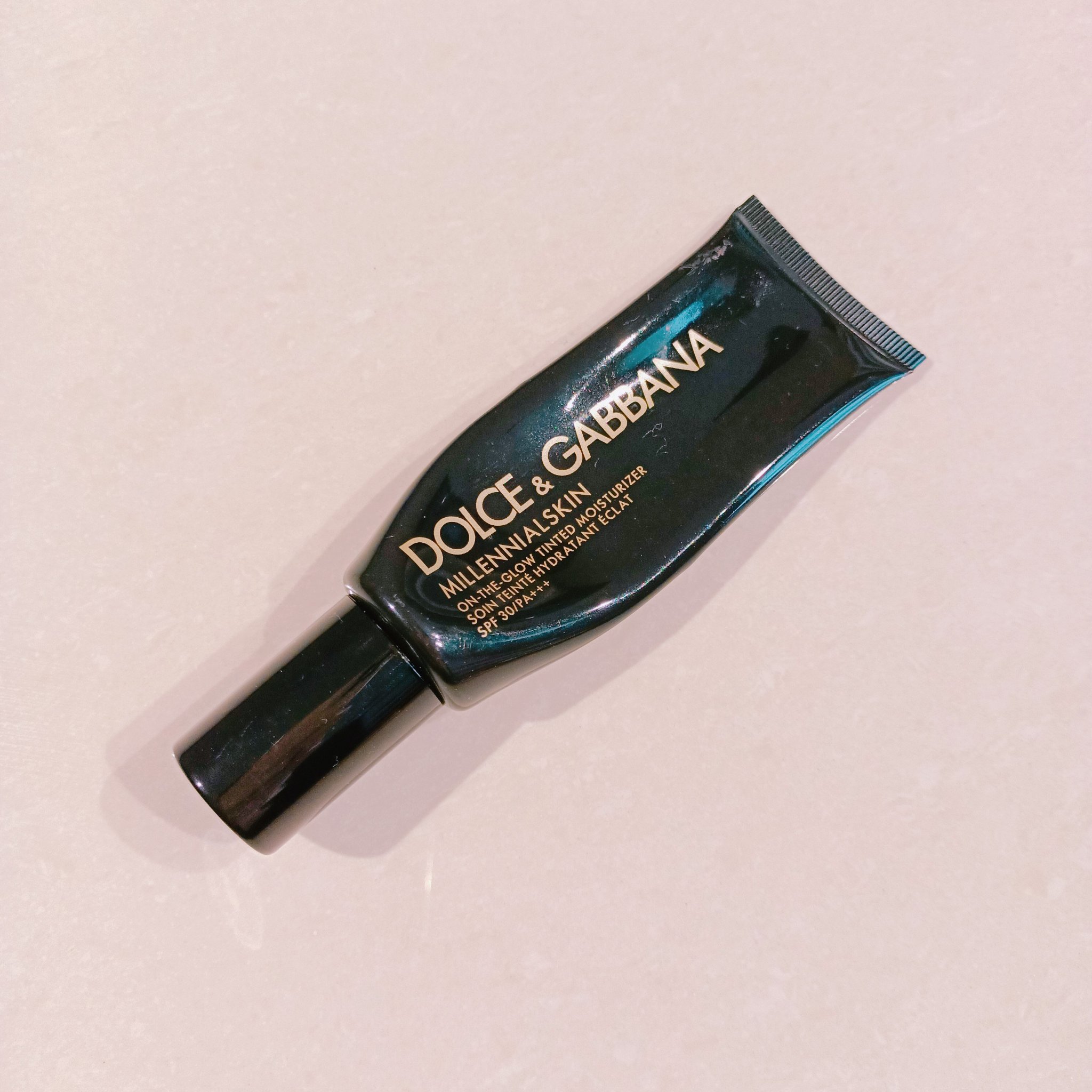 ミレニアルスキン オンザグロウティンティッドモイスチャライザー N/DOLCE&GABBANA BEAUTY/リキッドファンデーションを使ったクチコミ（1枚目）