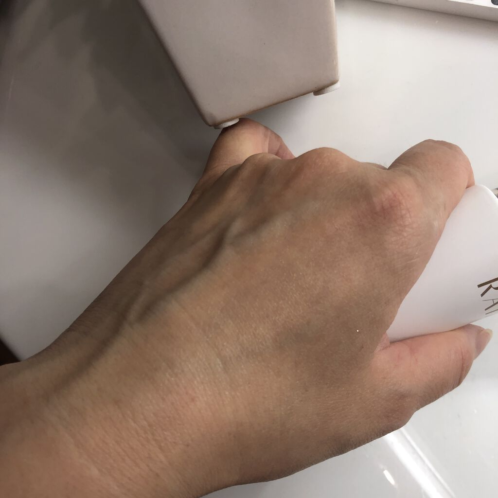 リエイジングエッセンス/RAIZ active/美容液を使ったクチコミ（3枚目）