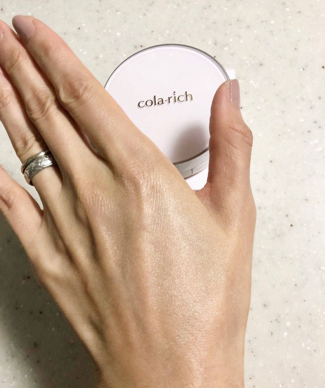 リンクルホワイトクッションファンデーション/コラリッチ/クッションファンデーションを使ったクチコミ(5枚目)