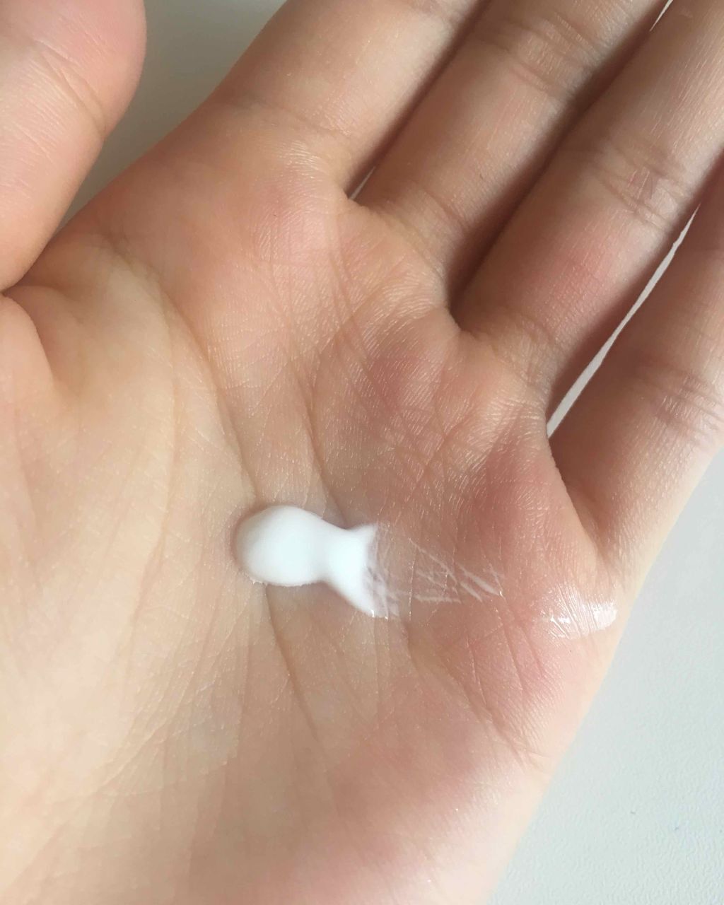 ミルク ブラー クリーム/PERIPERA/化粧下地を使ったクチコミ（2枚目）