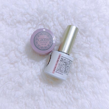 なかやまちえこ on LIPS 「くすみピンクのマグネットネイル💅⠀⠀@chapon_930⠀肌..」(4枚目)