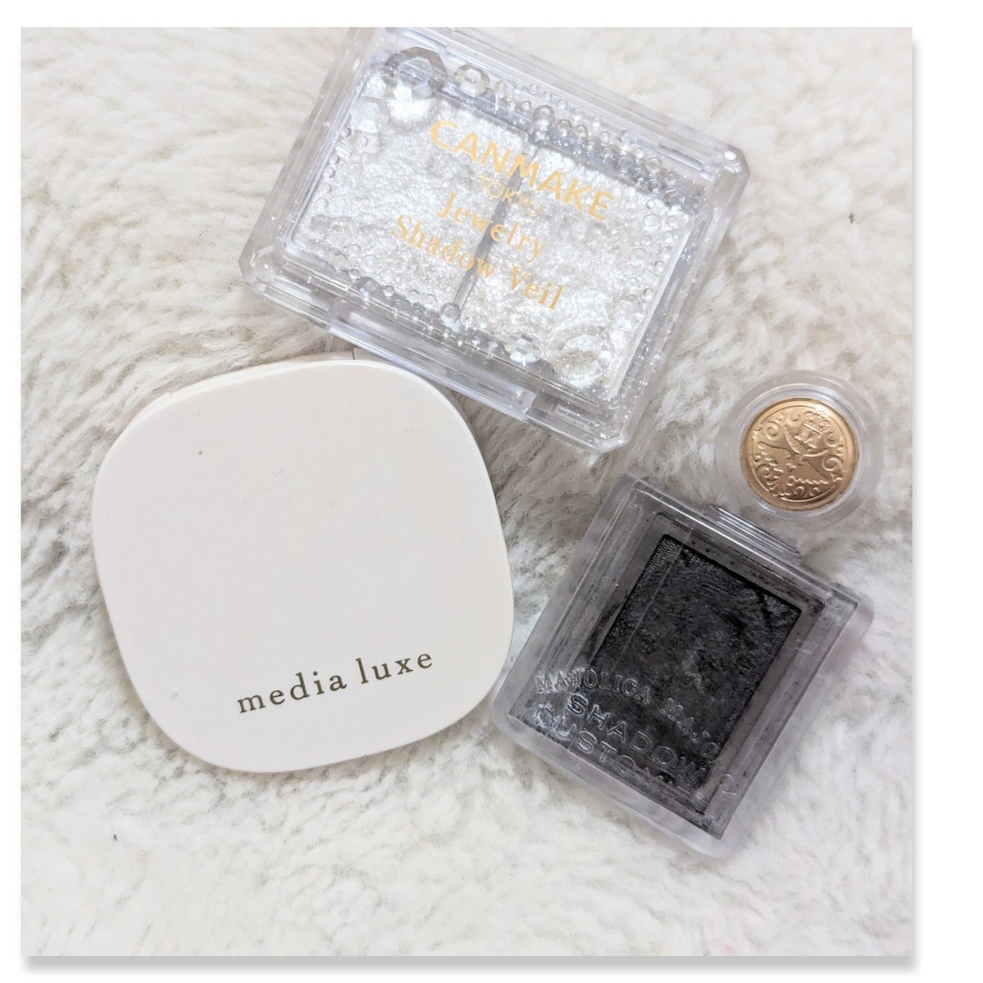 シャドーカスタマイズ/MAJOLICA MAJORCA/単色アイシャドウを使ったクチコミ(3枚目)