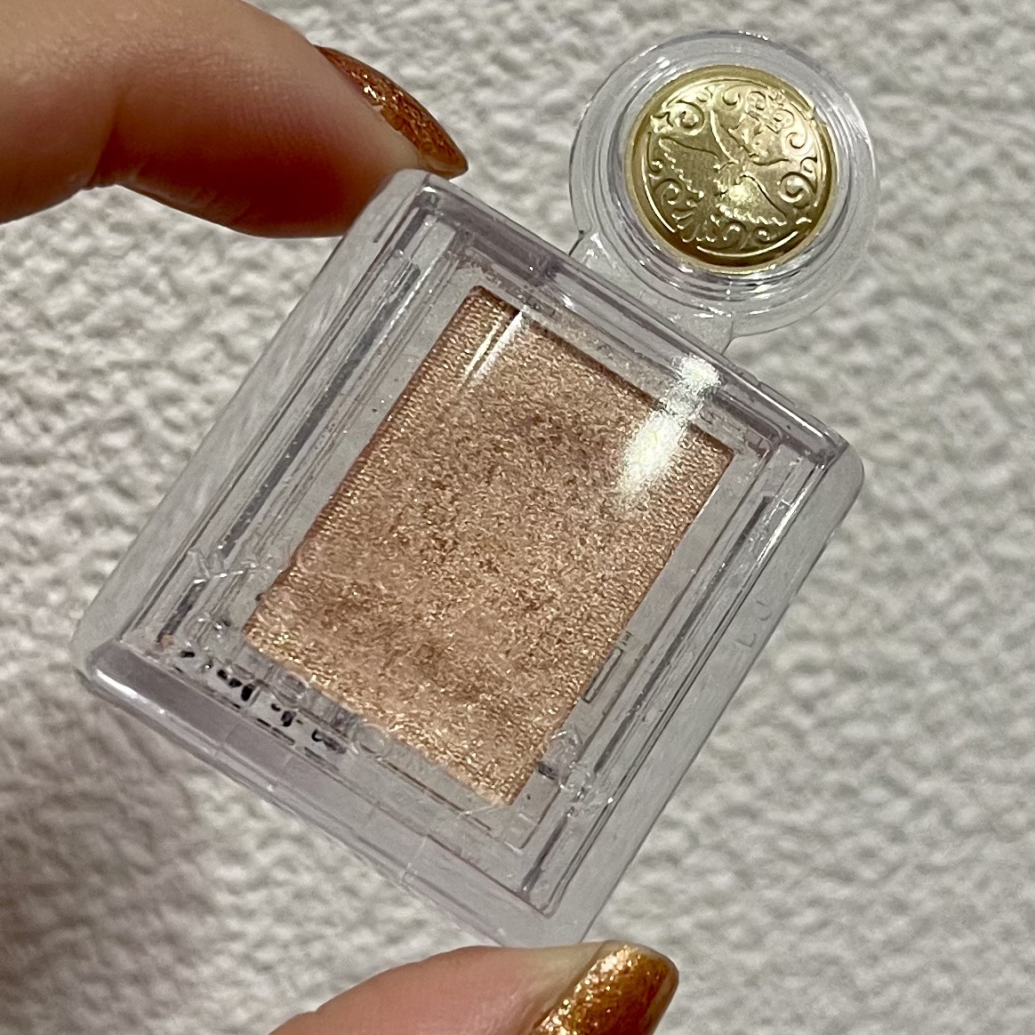 シャドーカスタマイズ/MAJOLICA MAJORCA/単色アイシャドウを使ったクチコミ（1枚目）