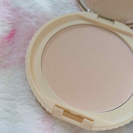 【旧品】マシュマロフィニッシュパウダー/キャンメイク/プレストパウダーを使ったクチコミ(2枚目)