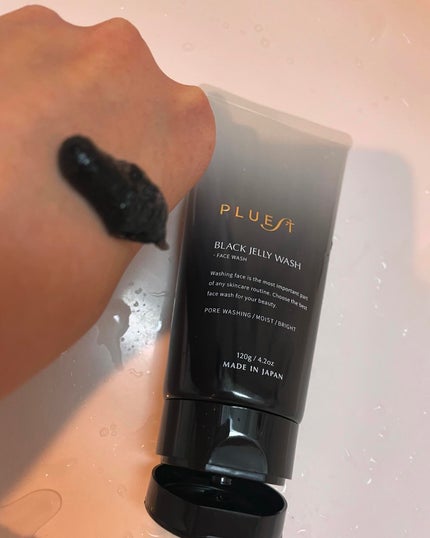 BLACK JELLY WASH(ブラックジェリーウォッシュ)/PLUEST/その他洗顔料を使ったクチコミ(2枚目)