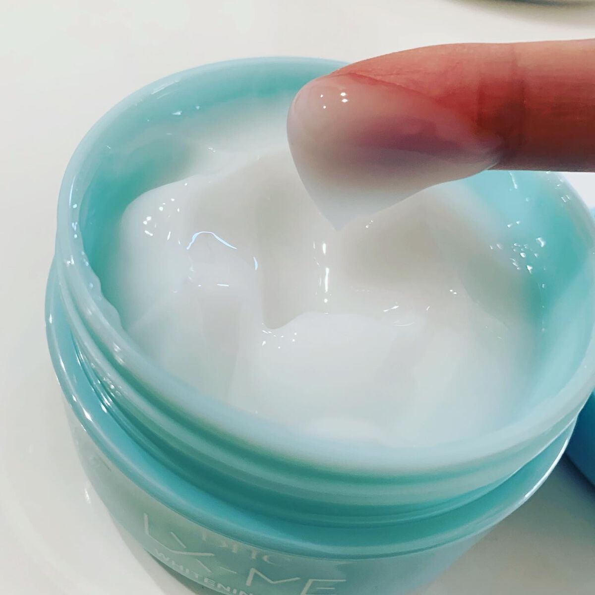 DHCルクスミー 薬用ホワイトニング ジェル/DHC/オールインワン化粧品を使ったクチコミ(2枚目)