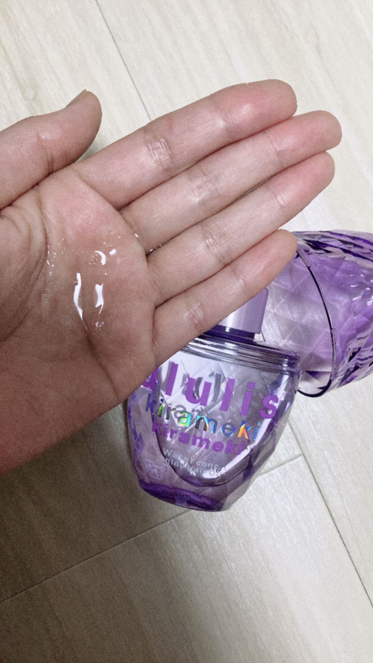 キラメキ ウォーターコンク シャイニー ヘアオイル/ululis/ヘアオイルを使ったクチコミ（2枚目）