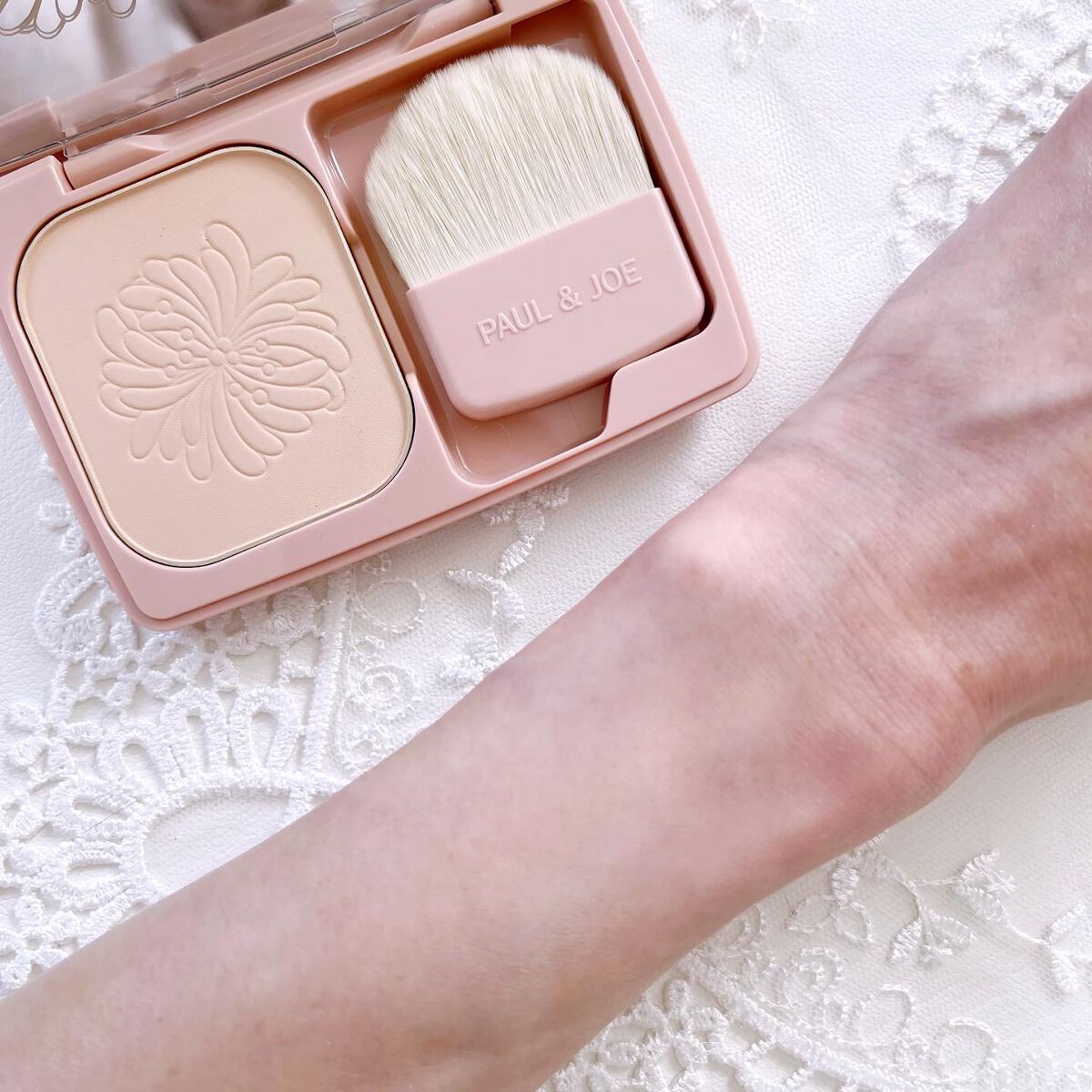 ヴェール ファンデーション/PAUL & JOE BEAUTE/パウダーファンデーションを使ったクチコミ(3枚目)
