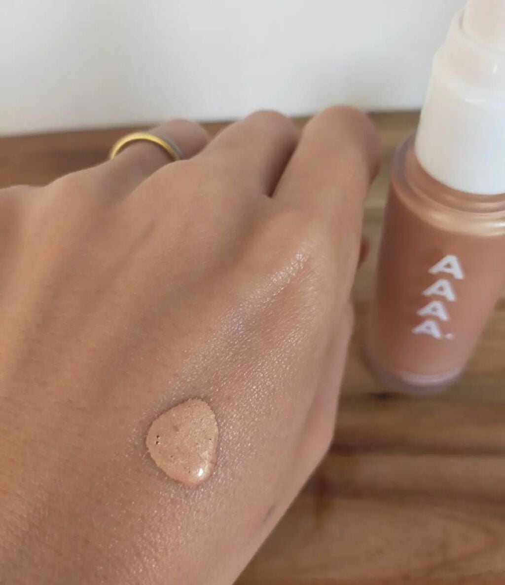 chohoho_s on LIPS 「AAAA.ハイライターVANILLA 2,750円(税込み)パ..」(6枚目)