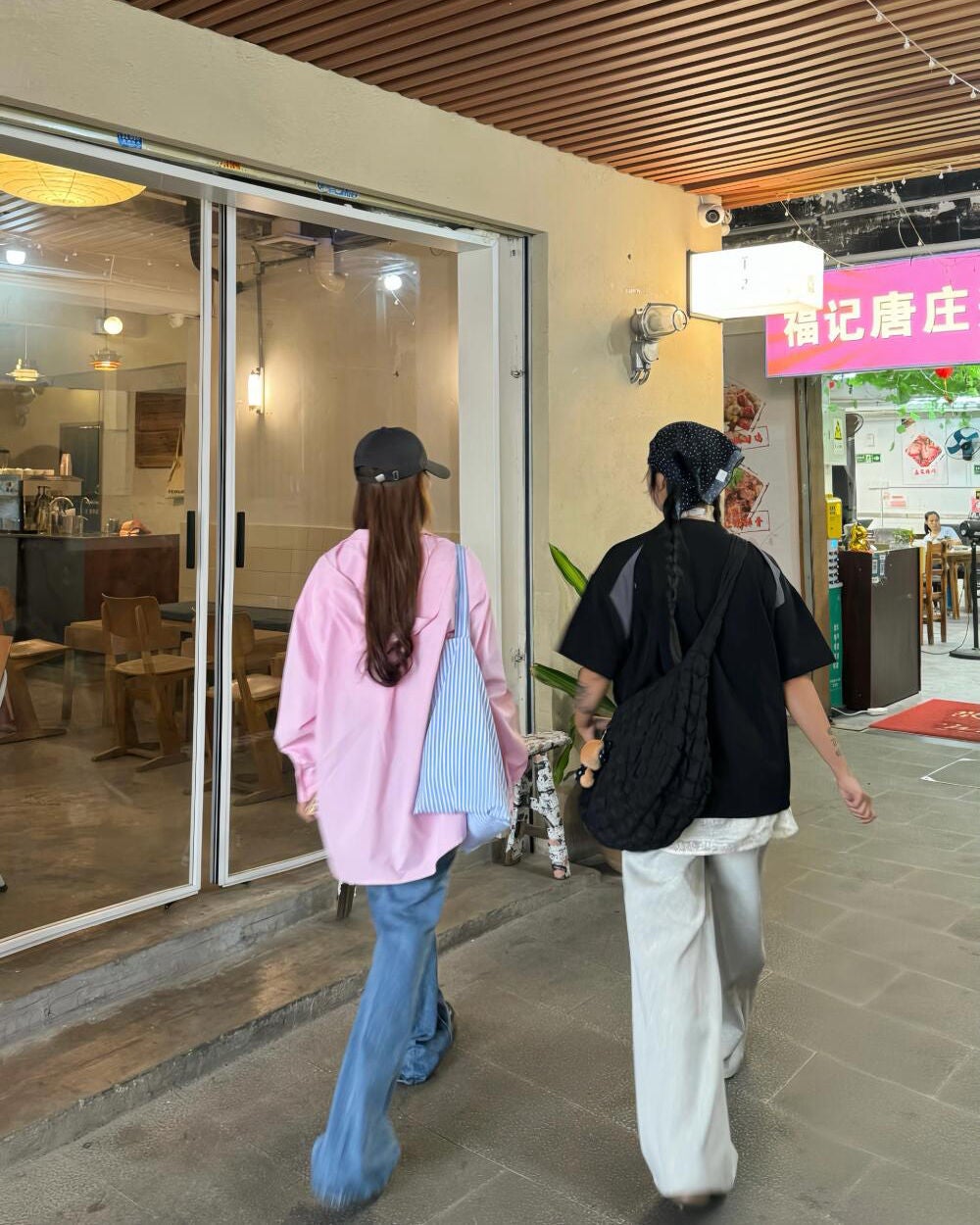 ひとみ on LIPS 「翻译成日语可以是:#コーデ#韓国雑貨#韓国コーデ#韓国ファッシ..」(5枚目)