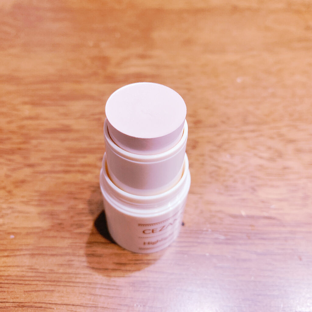 ハイライトスティック 01 パール入りホワイト/CEZANNE/スティックハイライトを使ったクチコミ（2枚目）