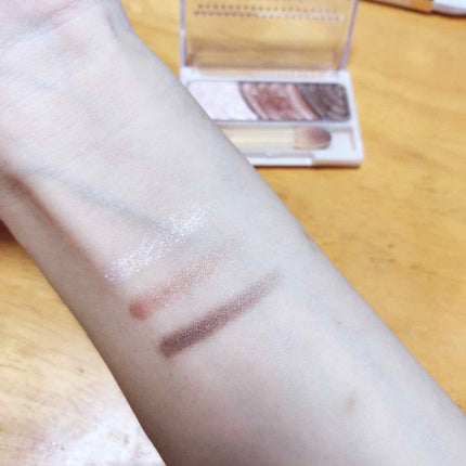 トーンアップアイシャドウ/CEZANNE/アイシャドウパレットを使ったクチコミ(2枚目)