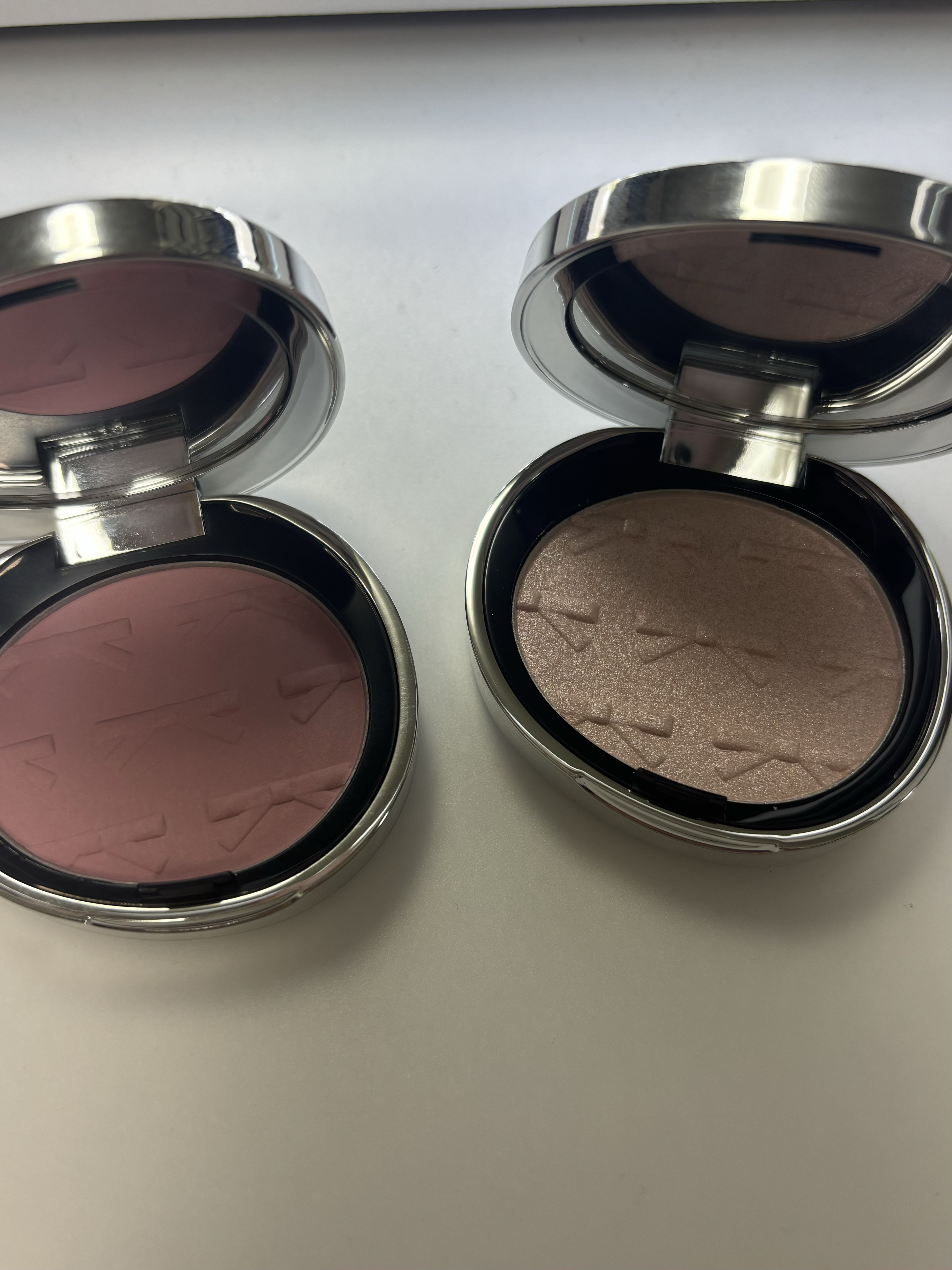 SILVER RIBBON  ニュアンスブラッシャー M222 モーブピンク/Joocyee/パウダーチークを使ったクチコミ（2枚目）