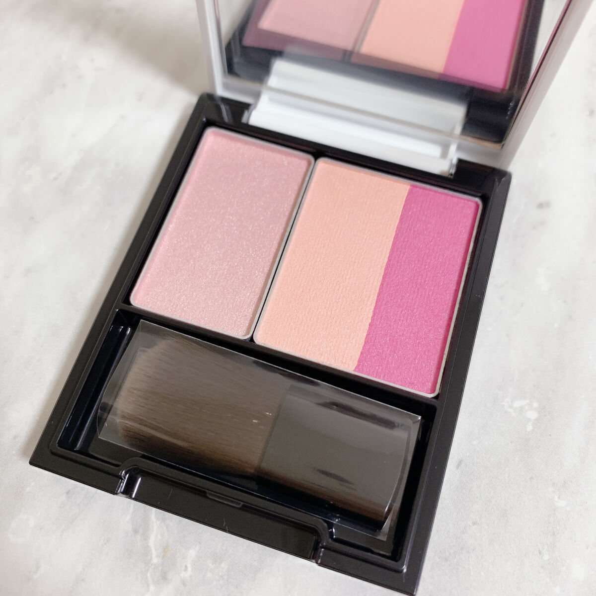 スキンフィットチーク RS1 エレガントローズ/リサージ/パウダーチークを使ったクチコミ（1枚目）