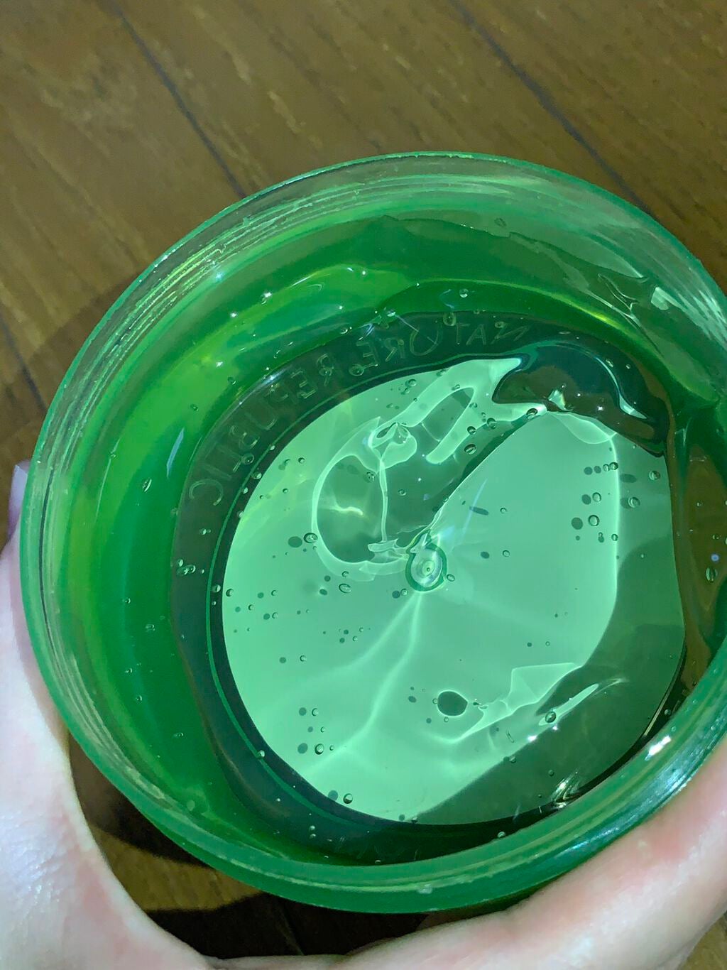 マイルド&モイスチャーアロエジェル/ネイチャーリパブリック/ボディローションを使ったクチコミ(2枚目)