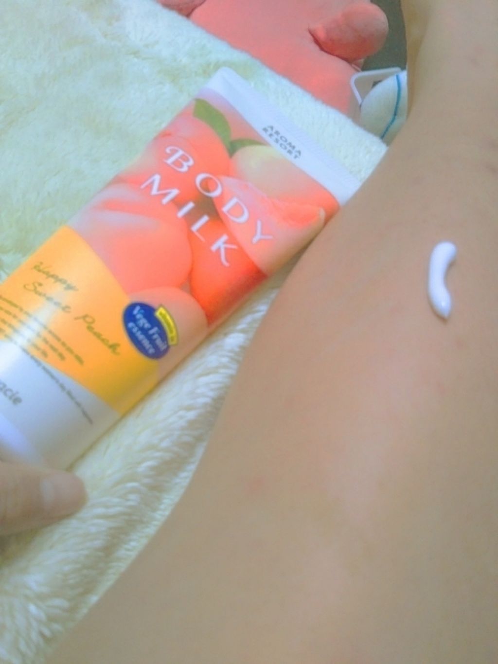 ボディミルク ファインアップル&ガーデニアの香り/アロマリゾート/ボディミルクを使ったクチコミ(2枚目)